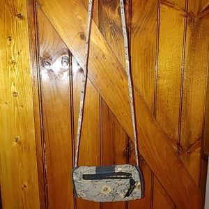 Crossbody purse